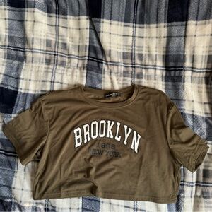 SHEIN Cropped T-Shirt